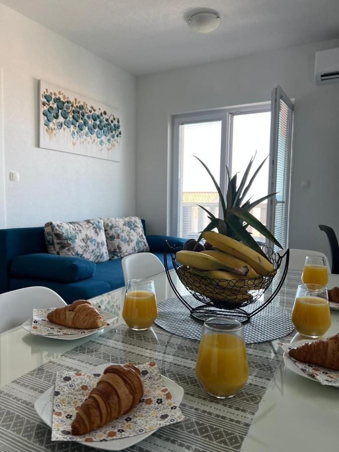 Apartments Villa Nova With Pool Makarska Dış mekan fotoğraf